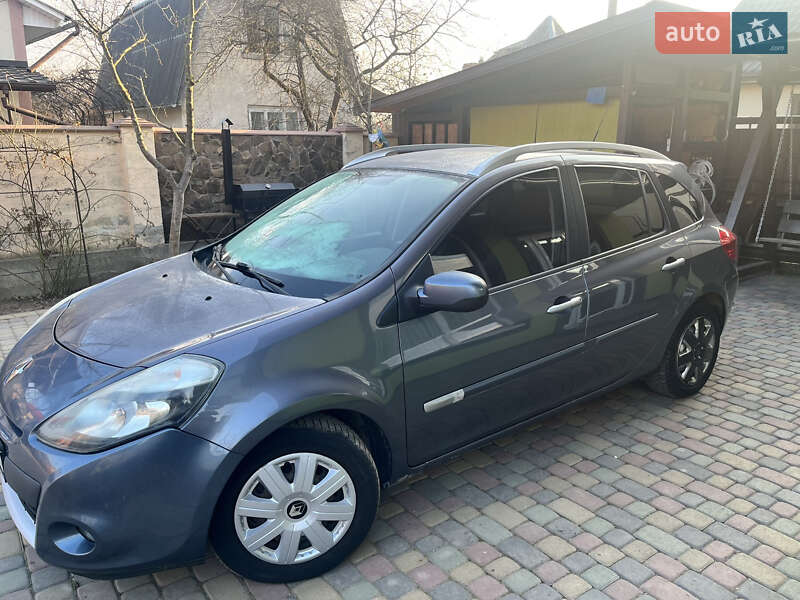 Фото Renault Clio з оголошення AUTO.RIA