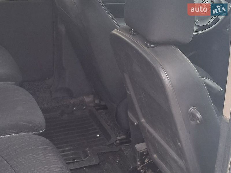 Фото Renault Kangoo з оголошення AUTO.RIA