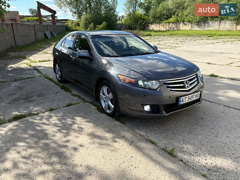 Фото Honda Accord з оголошення AUTO.RIA