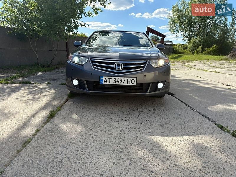 Фото Honda Accord з оголошення AUTO.RIA