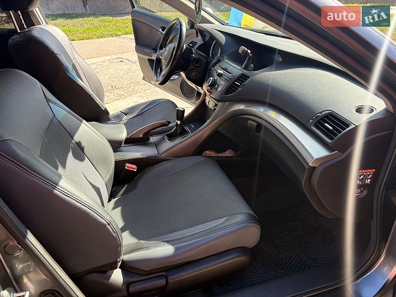 Фото Honda Accord з оголошення AUTO.RIA