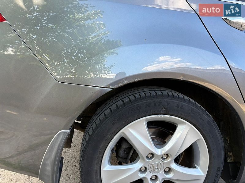 Фото Honda Accord з оголошення AUTO.RIA