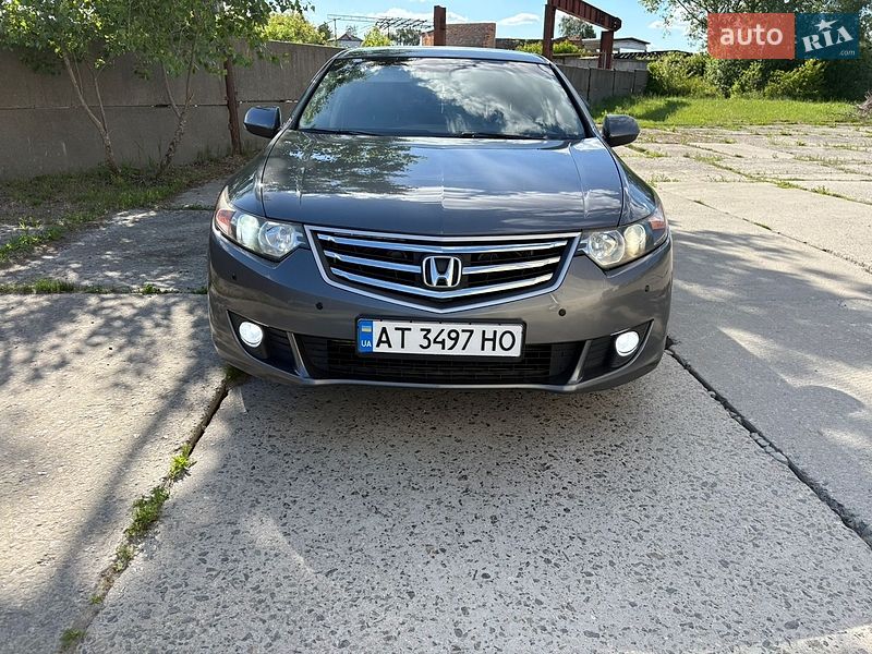 Фото Honda Accord з оголошення AUTO.RIA