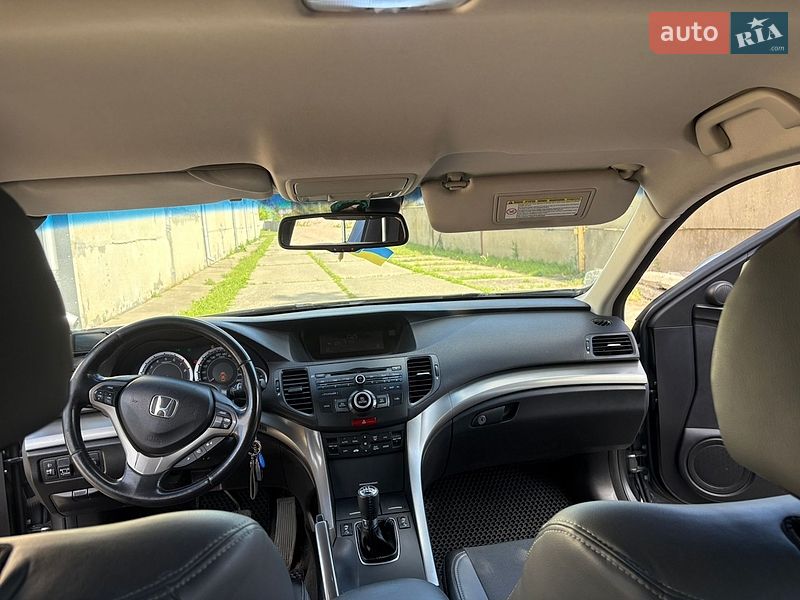 Фото Honda Accord з оголошення AUTO.RIA