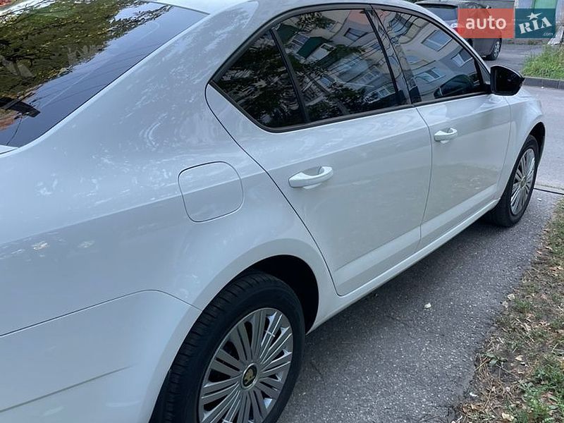 Фото Skoda Octavia з оголошення AUTO.RIA