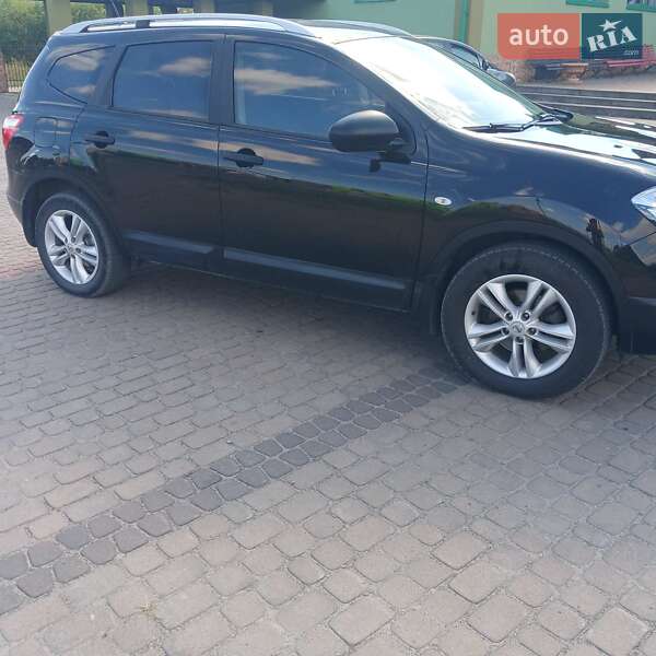 Фото Nissan Qashqai+2 з оголошення AUTO.RIA