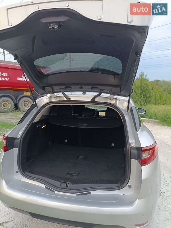 Фото Renault Megane з оголошення AUTO.RIA