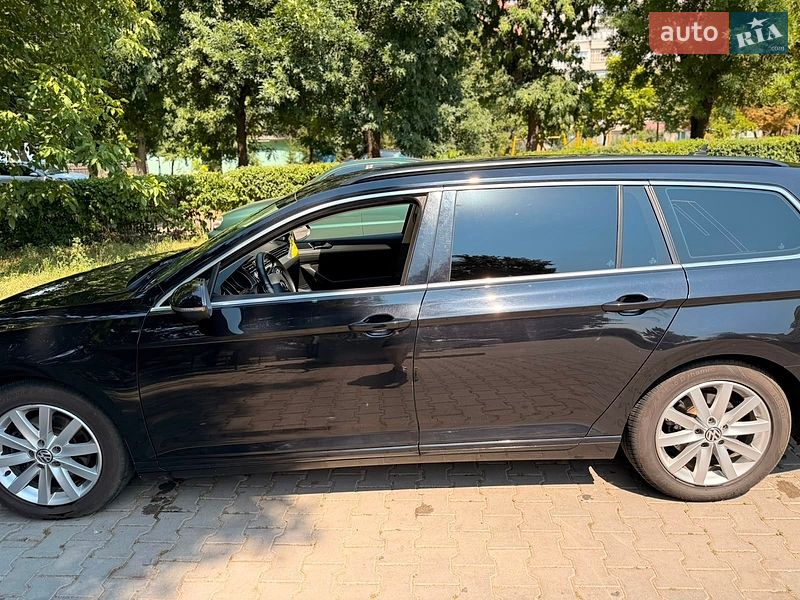 Фото Volkswagen Passat з оголошення AUTO.RIA