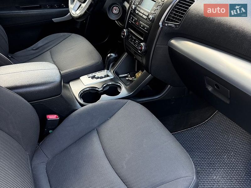 Фото Kia Sorento з оголошення AUTO.RIA