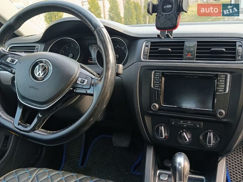 Фото Volkswagen Jetta з оголошення AUTO.RIA