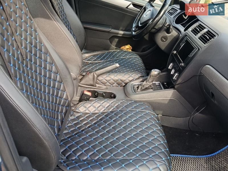Фото Volkswagen Jetta з оголошення AUTO.RIA