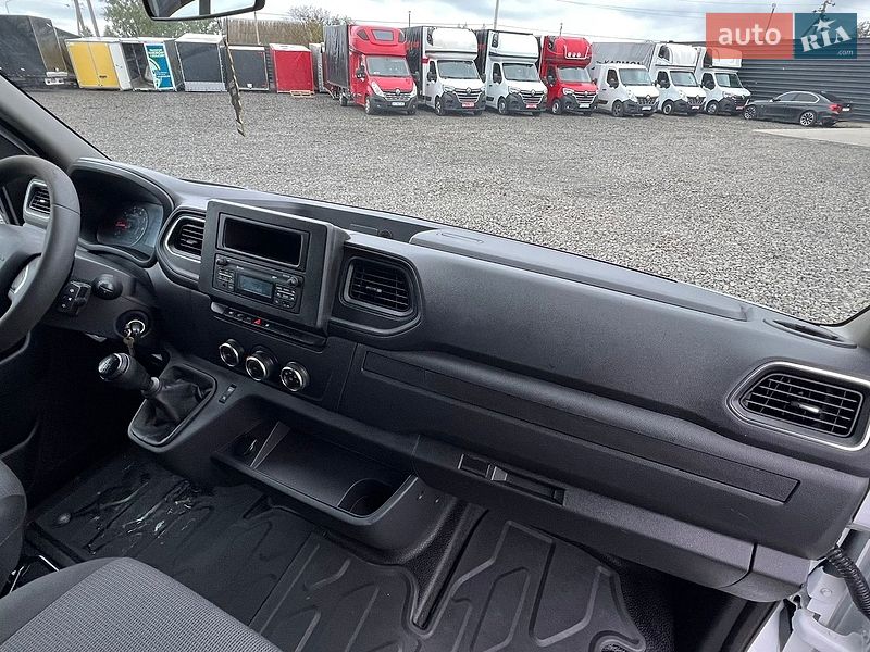 Фото Renault Master з оголошення AUTO.RIA