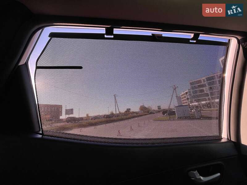 Фото Hyundai Santa FE з оголошення AUTO.RIA