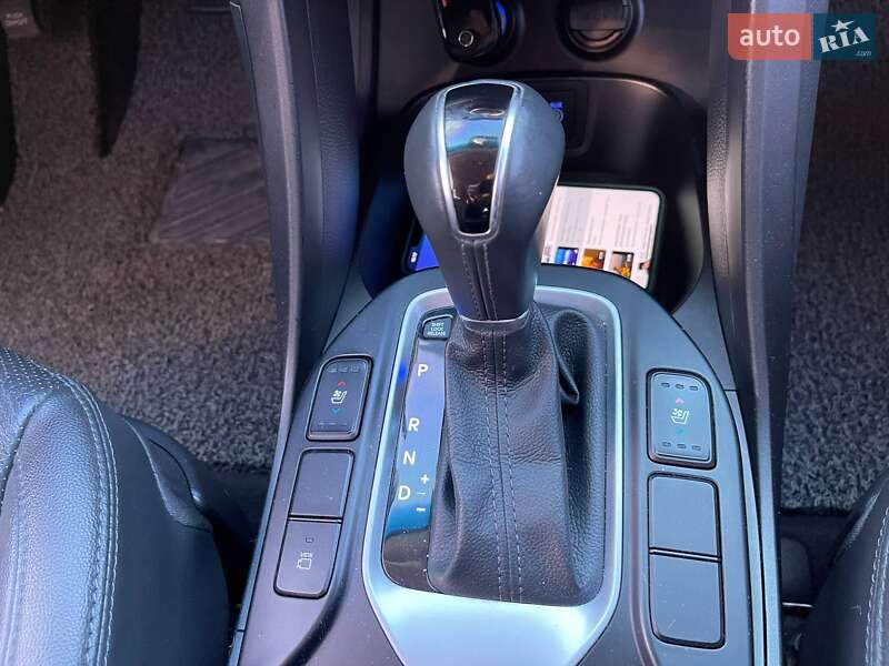 Фото Hyundai Santa FE з оголошення AUTO.RIA