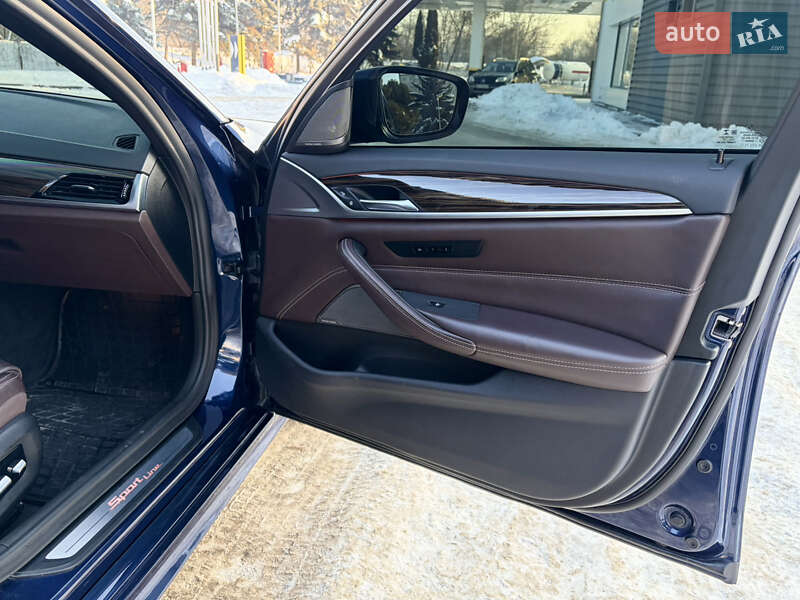 Фото BMW 5 Series з оголошення AUTO.RIA