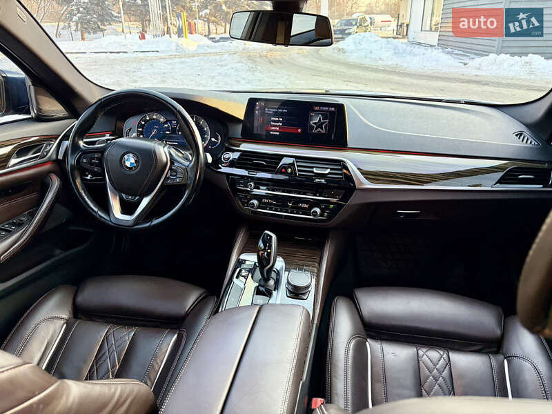 Фото BMW 5 Series з оголошення AUTO.RIA