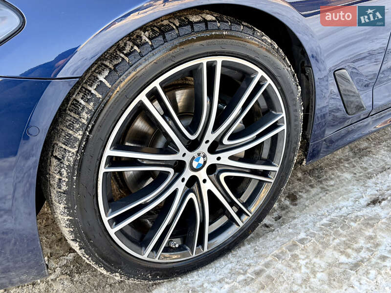 Фото BMW 5 Series з оголошення AUTO.RIA