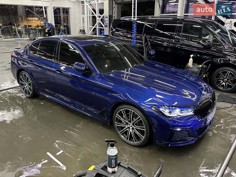 Фото BMW 5 Series з оголошення AUTO.RIA