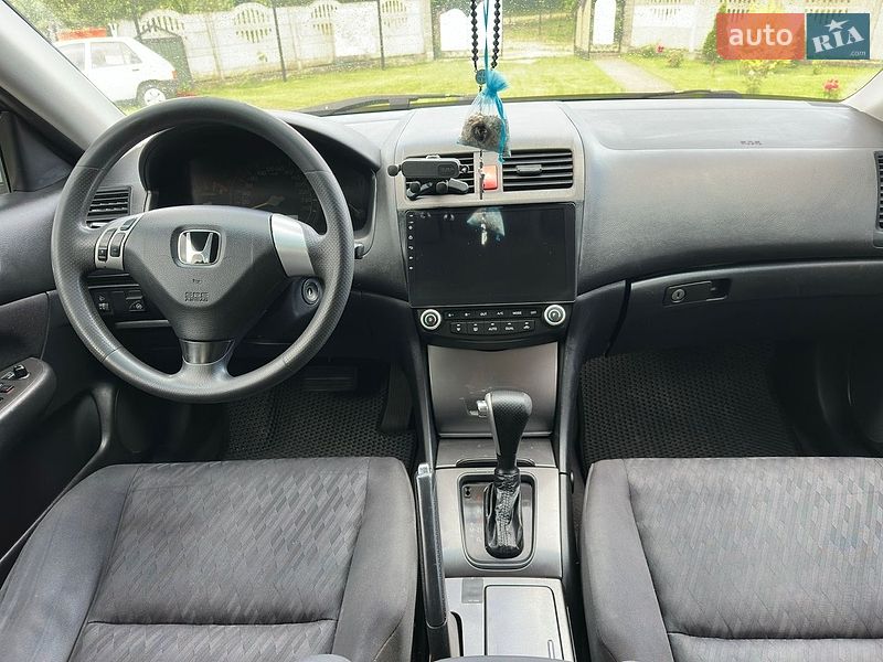 Фото Honda Accord з оголошення AUTO.RIA