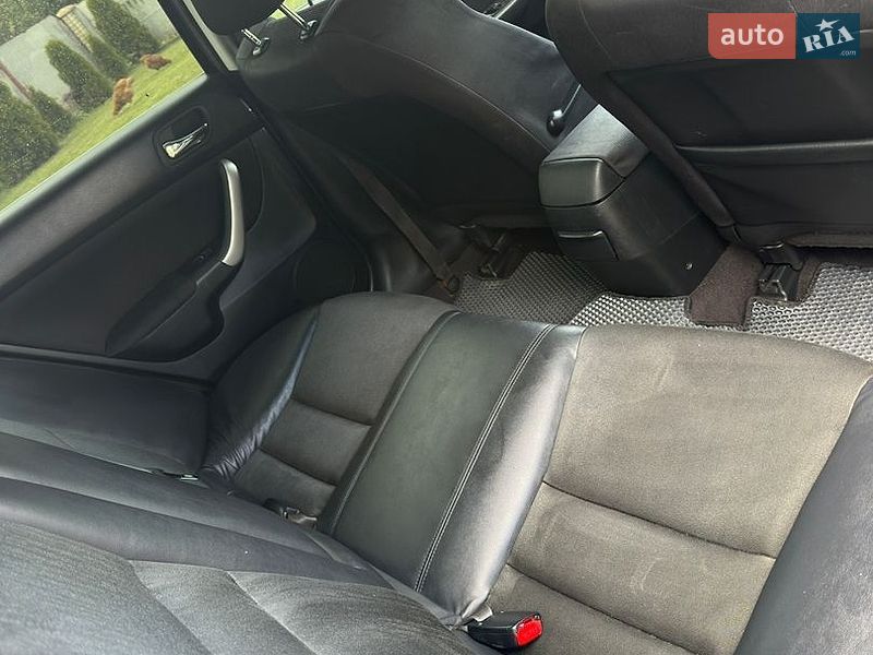 Фото Honda Accord з оголошення AUTO.RIA
