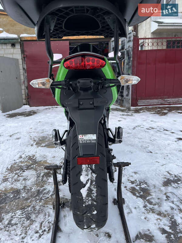 Фото Kawasaki Ninja 400R з оголошення AUTO.RIA