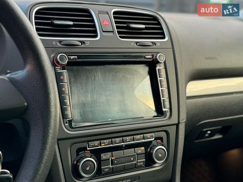 Фото Volkswagen Golf з оголошення AUTO.RIA