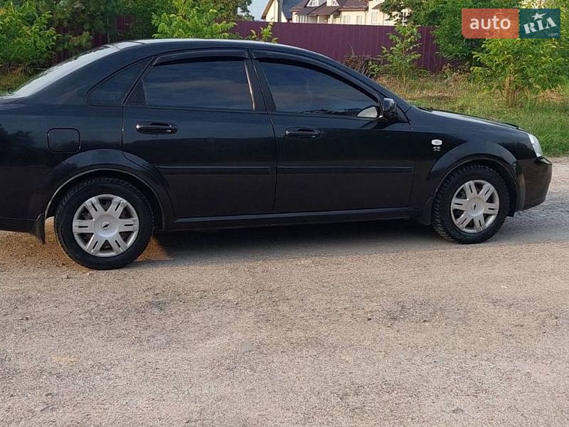 Фото Chevrolet Lacetti з оголошення AUTO.RIA