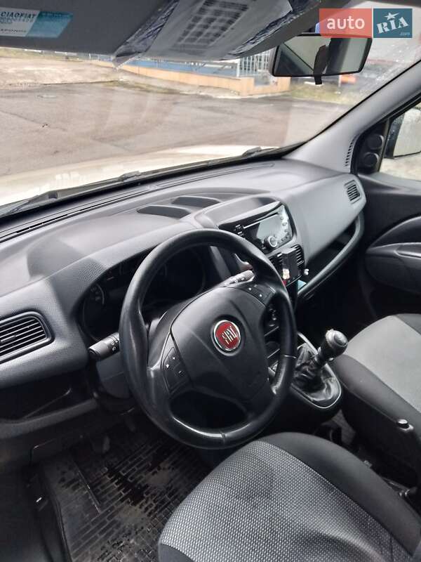 Фото Fiat Doblo з оголошення AUTO.RIA