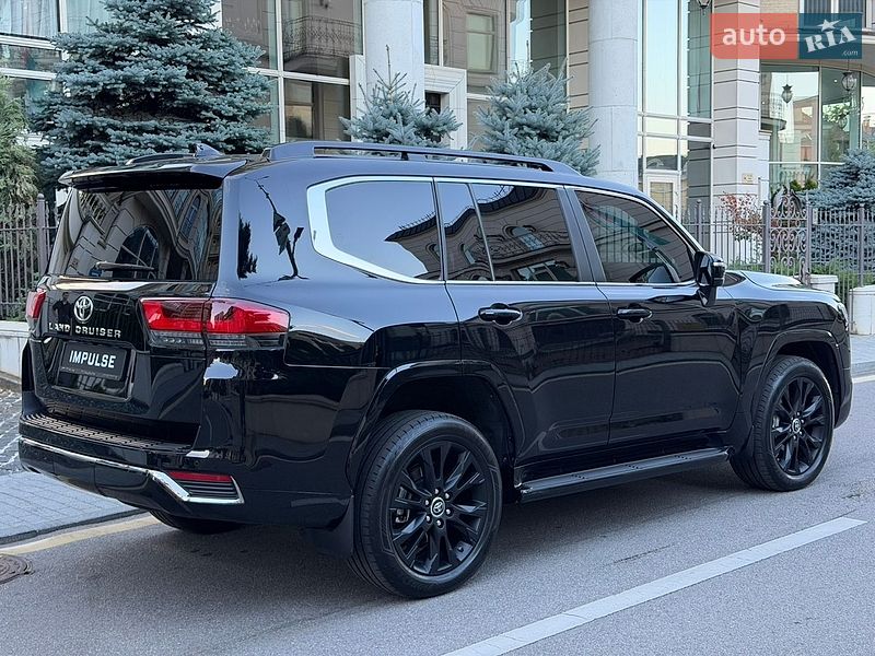 Фото Toyota Land Cruiser з оголошення AUTO.RIA