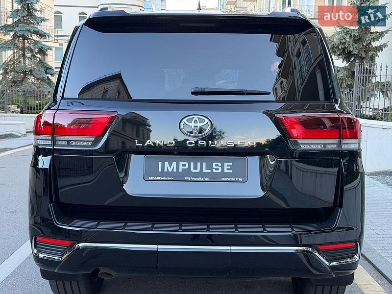 Фото Toyota Land Cruiser з оголошення AUTO.RIA