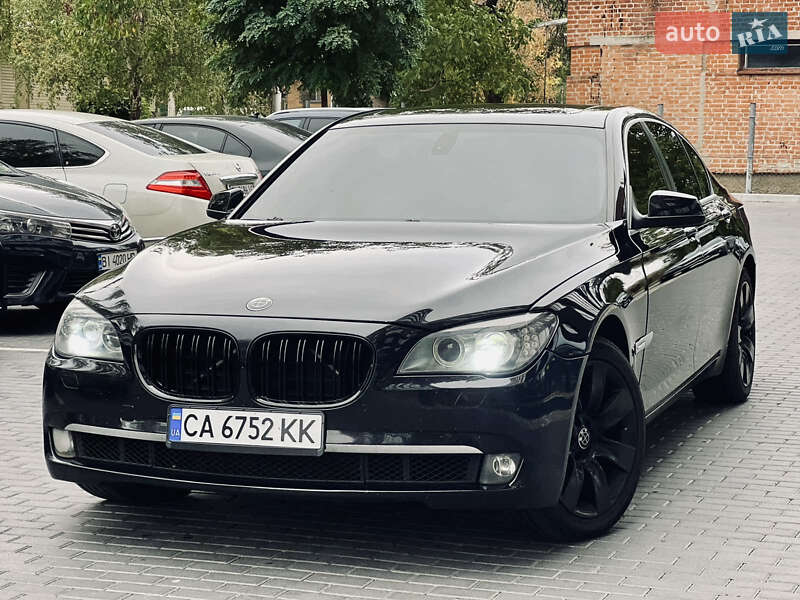 Фото BMW 7 Series з оголошення AUTO.RIA