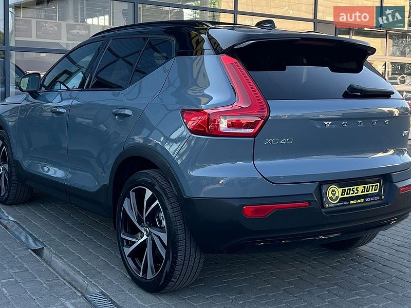 Фото Volvo XC40 з оголошення AUTO.RIA