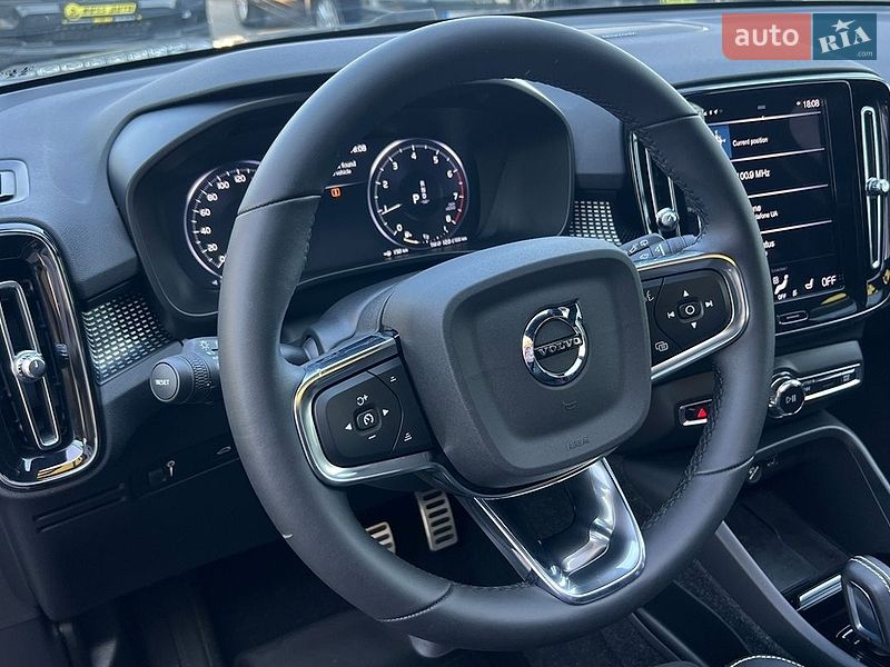Фото Volvo XC40 з оголошення AUTO.RIA