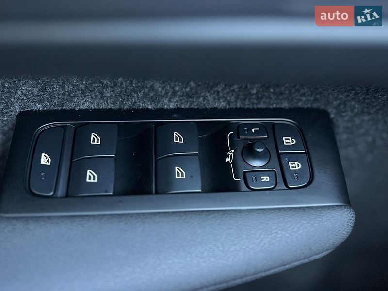 Фото Volvo XC40 з оголошення AUTO.RIA