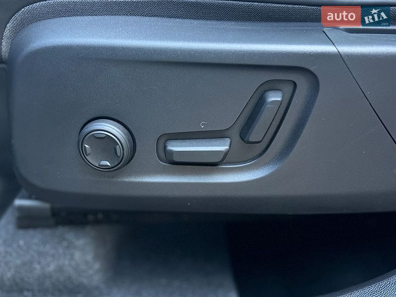 Фото Volvo XC40 з оголошення AUTO.RIA