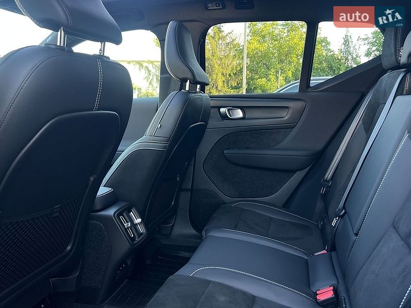 Фото Volvo XC40 з оголошення AUTO.RIA