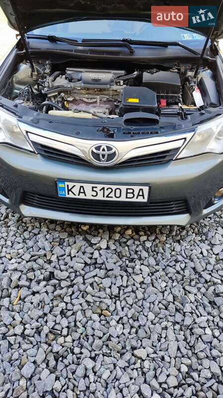 Фото Toyota Camry з оголошення AUTO.RIA