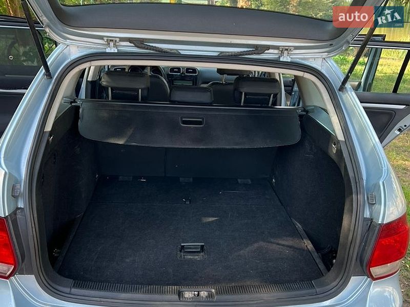 Фото Volkswagen Golf з оголошення AUTO.RIA