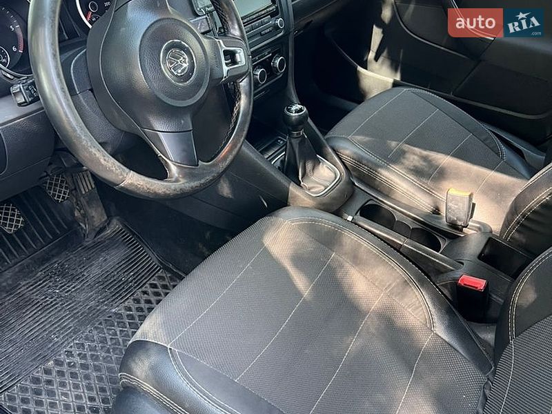 Фото Volkswagen Golf з оголошення AUTO.RIA