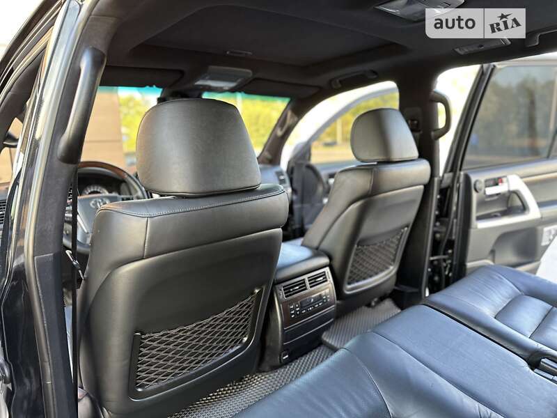 Фото Toyota Land Cruiser з оголошення AUTO.RIA