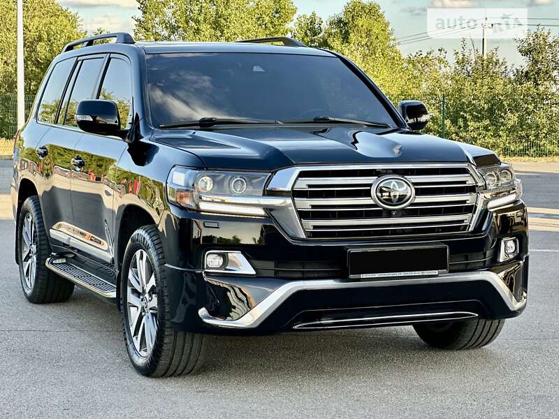 Фото Toyota Land Cruiser з оголошення AUTO.RIA