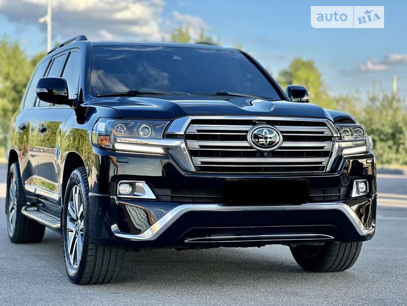 Фото Toyota Land Cruiser з оголошення AUTO.RIA