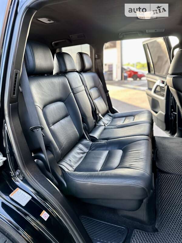 Фото Toyota Land Cruiser з оголошення AUTO.RIA