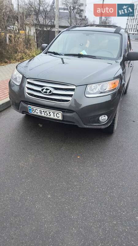 Фото Hyundai Santa FE з оголошення AUTO.RIA