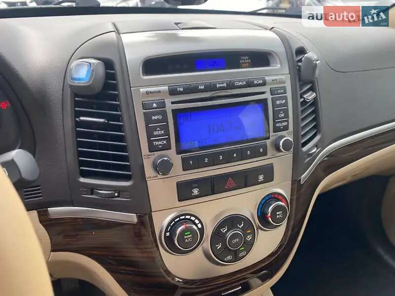 Фото Hyundai Santa FE з оголошення AUTO.RIA