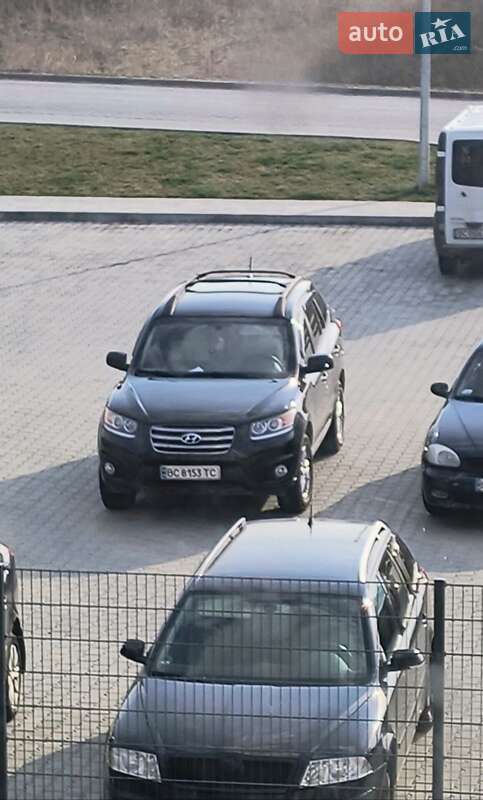 Фото Hyundai Santa FE з оголошення AUTO.RIA