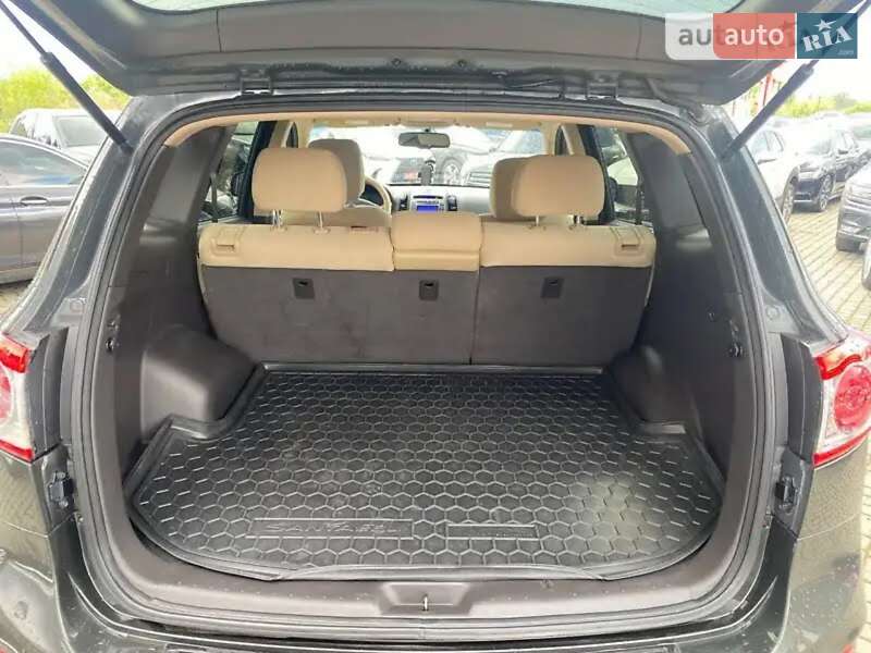 Фото Hyundai Santa FE з оголошення AUTO.RIA