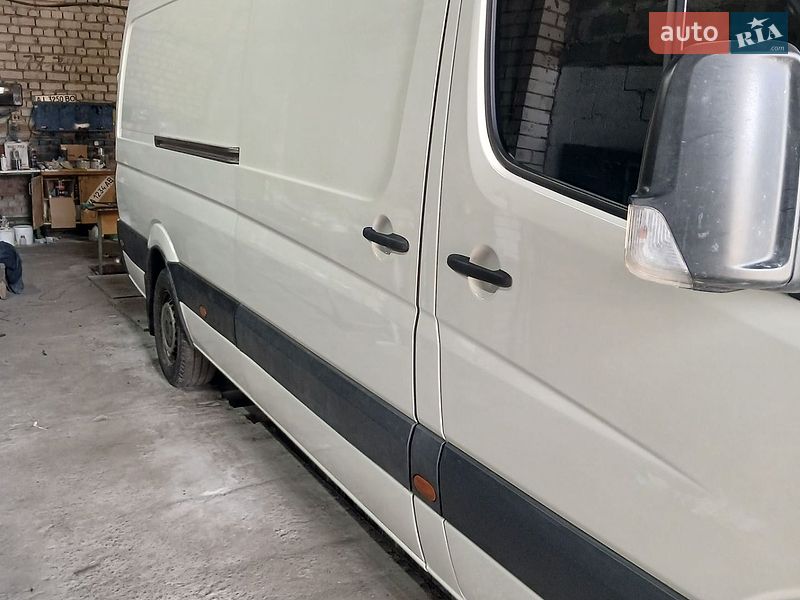 Фото Volkswagen Crafter з оголошення AUTO.RIA