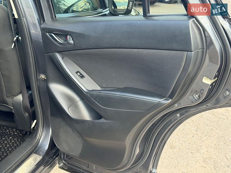 Фото Mazda CX-5 з оголошення AUTO.RIA