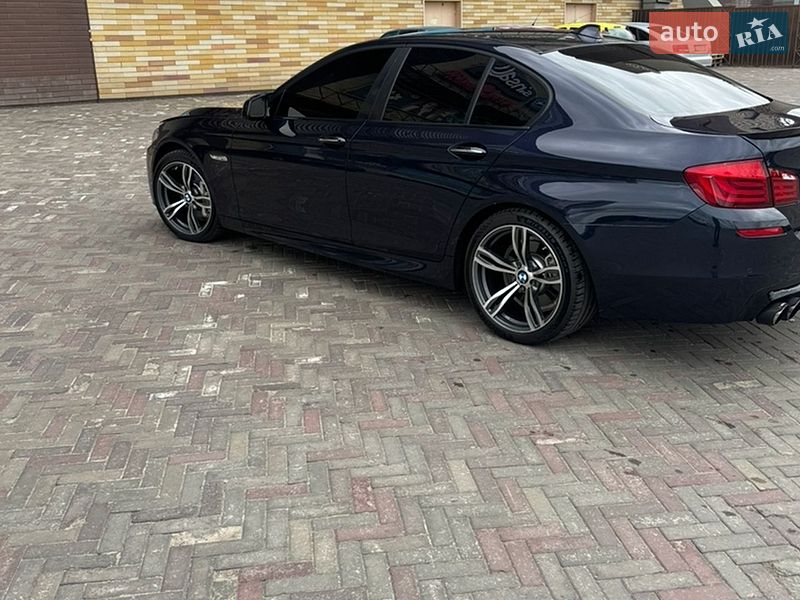 Фото BMW 5 Series з оголошення AUTO.RIA